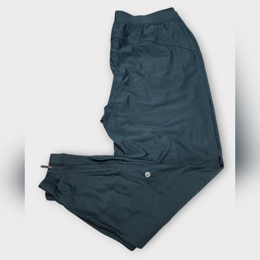 Size 14 - Lululemon Adapted State High-Rise Fleece Jogger